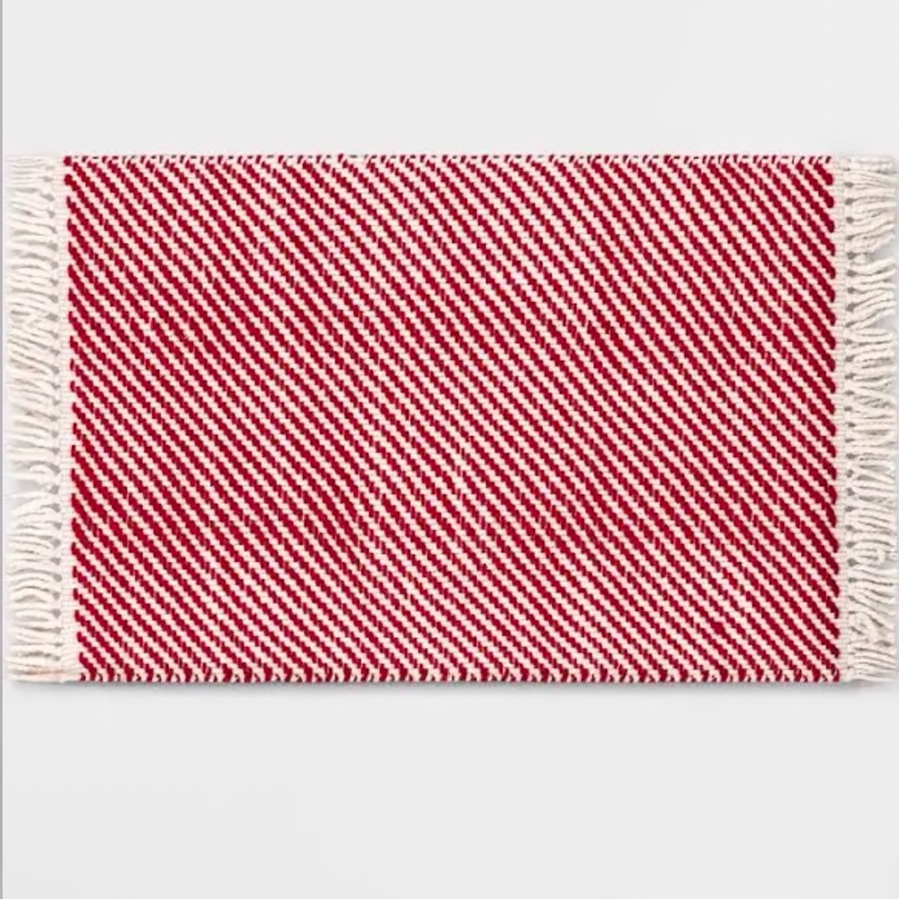 🆕- Threshold Kitchen Woven Red & White Striped Accent Rug 20x34